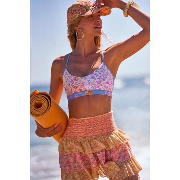 NWOT LoveShackFancy x Bandier Strappy Bra Mixed-Print Leggings Carnation Kisses - Picture 11 of 16